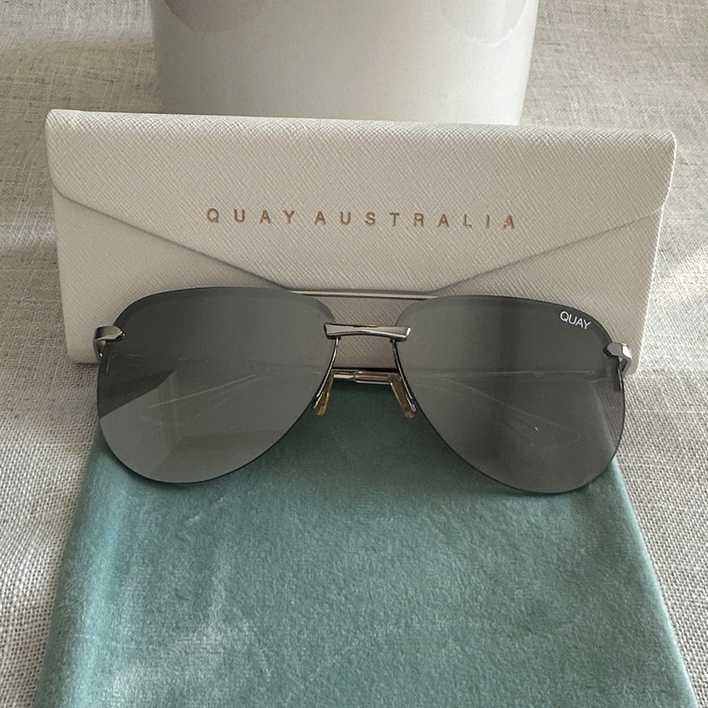 Quay Australia “The Playa” Silver Aviator Sunglasses
